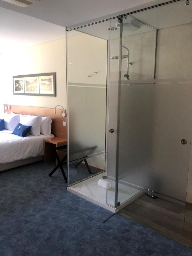 Superior Room Mountain View