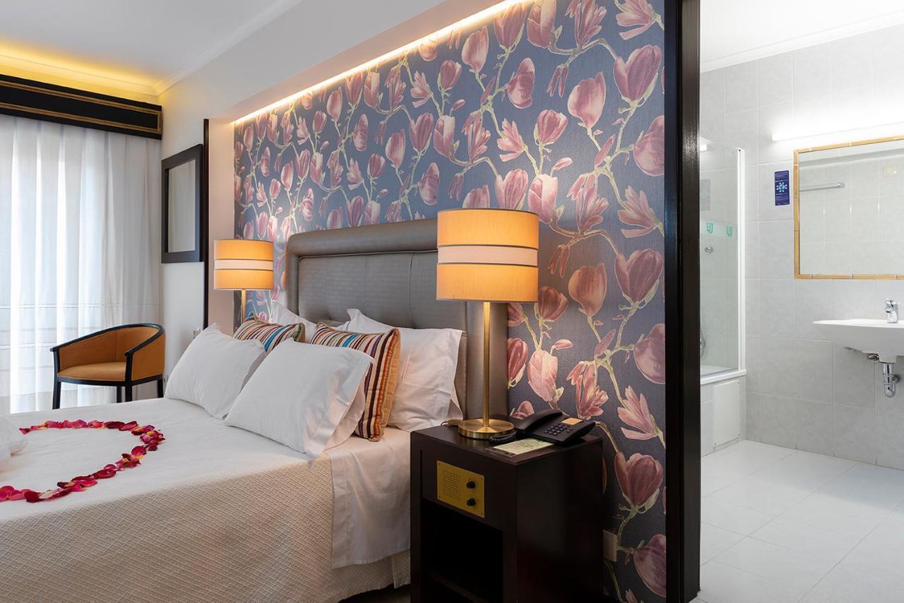 Romantic Double Room,1020165022:JPEG