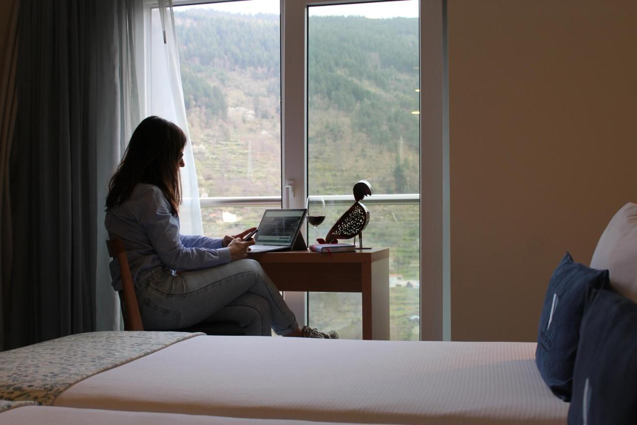 Superior Room Mountain View