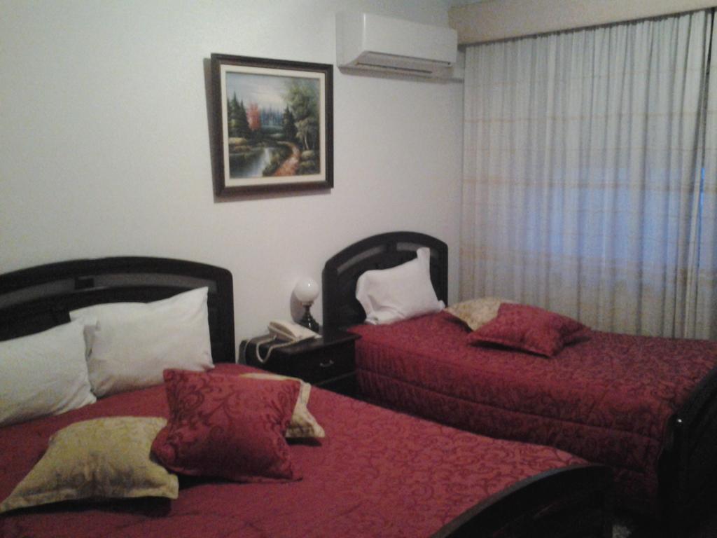 Triple Room,112808163:JPEG