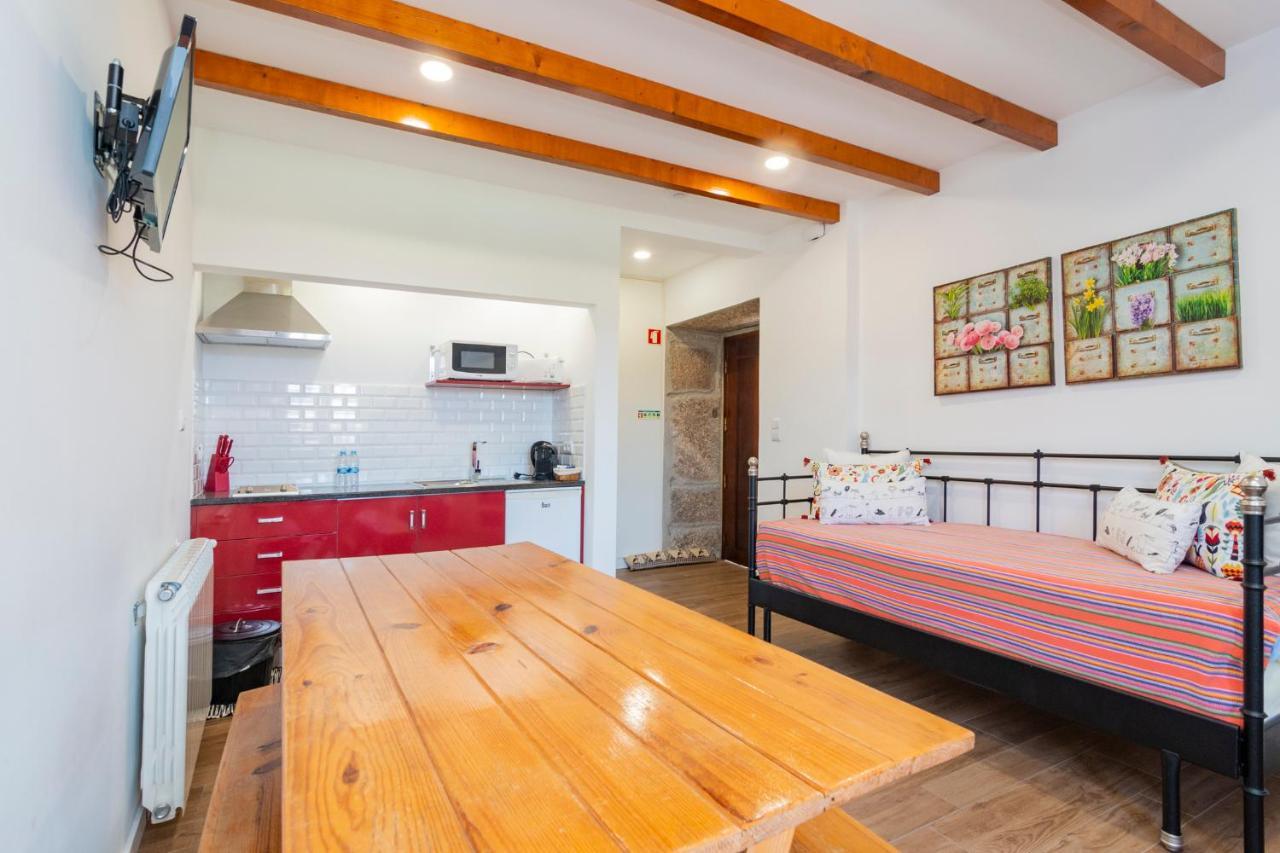 One-Bedroom Apartment Mountain View
