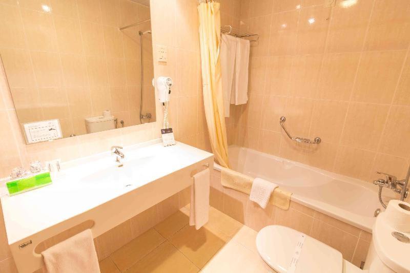 Double Room,1209232453:JPEG