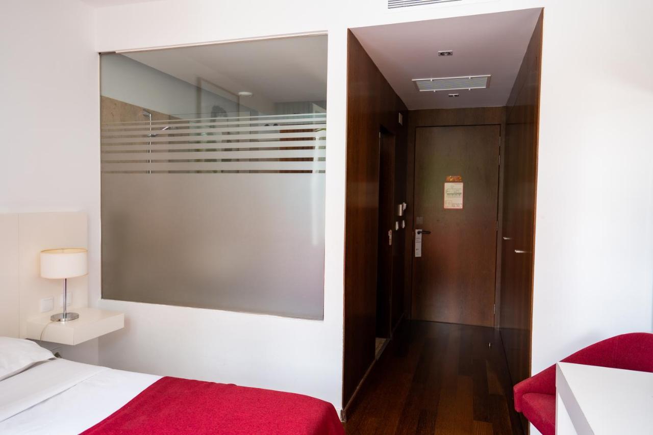 Standard Twin Room,1307742898:JPEG