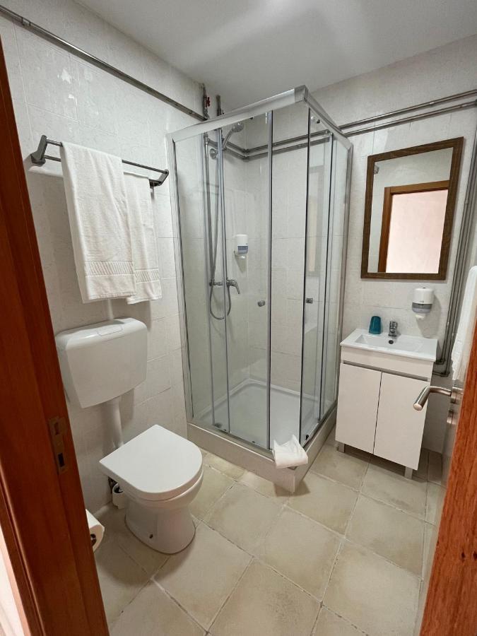 Family Room Private Bathroom