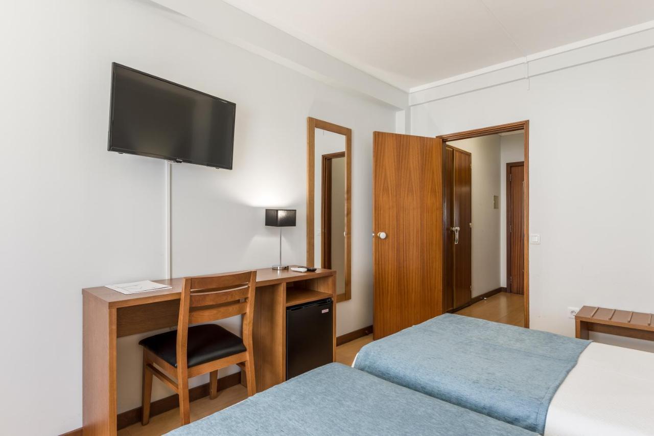 Superior Twin Room,1363497512:JPEG