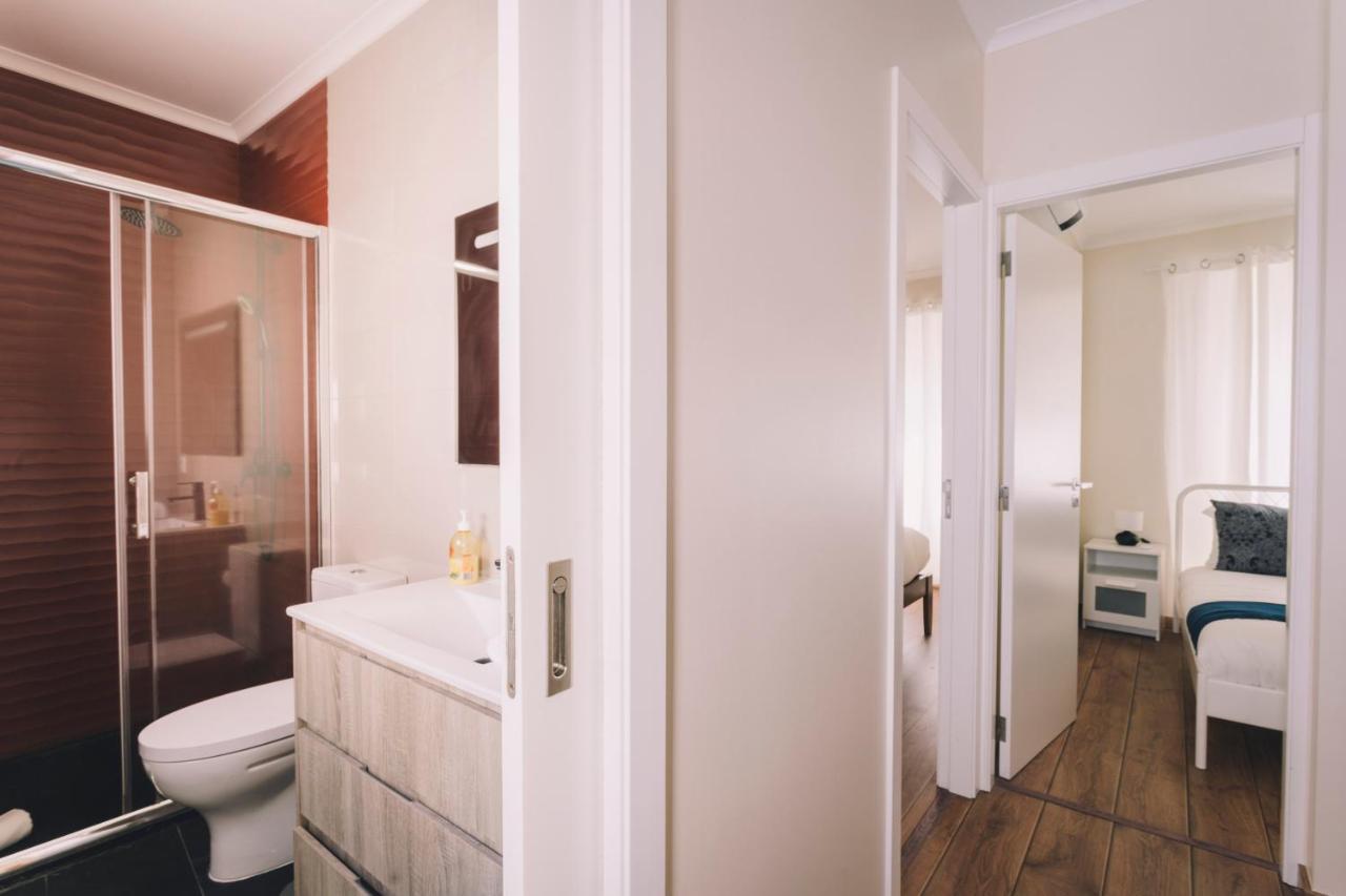 Two-Bedroom House,1385653061:JPEG