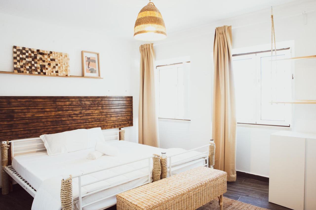 Bunk Bed Mixed Dormitory Room