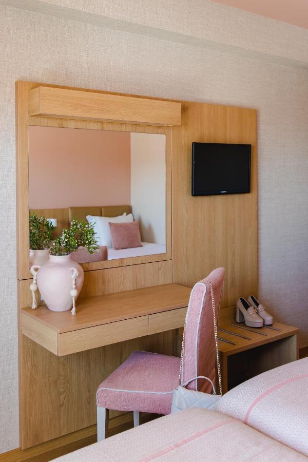 Single Room,1403695823:JPEG