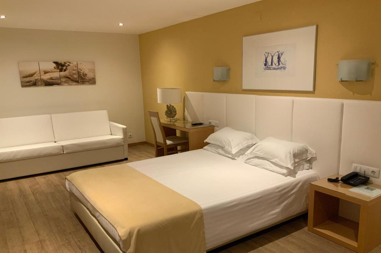 Double Room Two Extra Bed