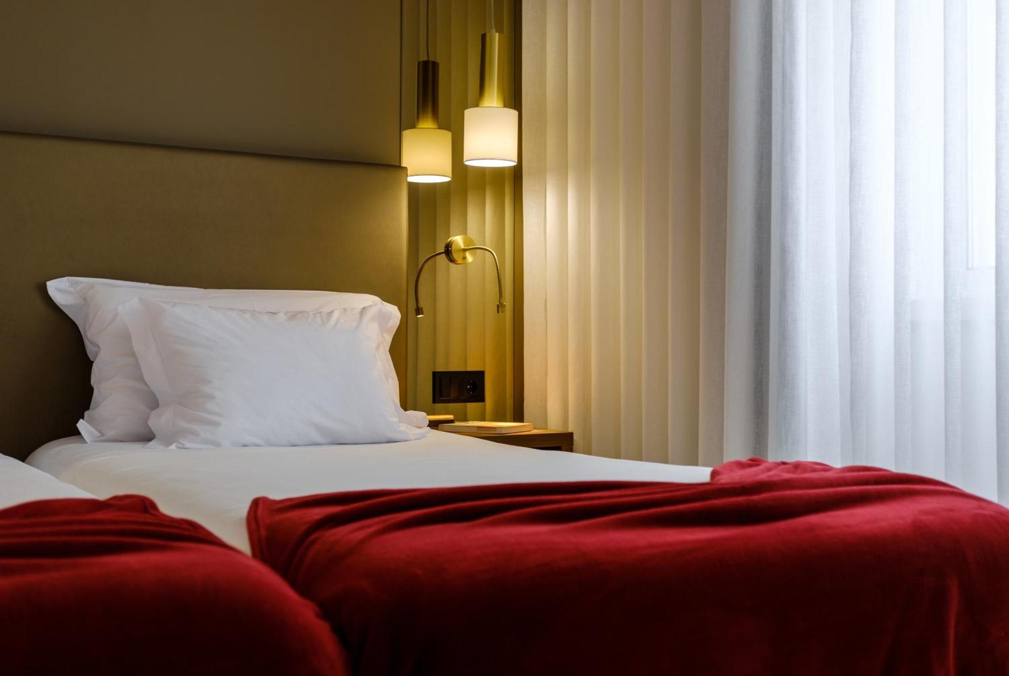 Double or Twin Room,779270787:JPEG