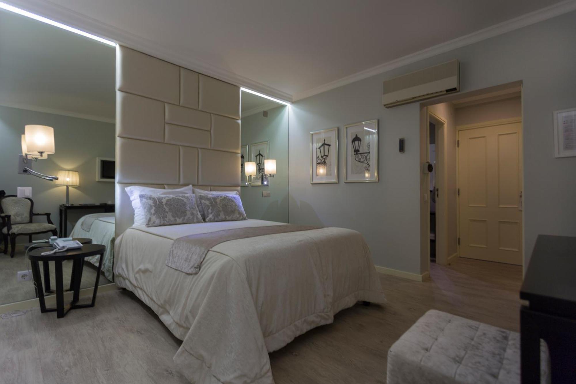 Double Room,1555155175:JPEG