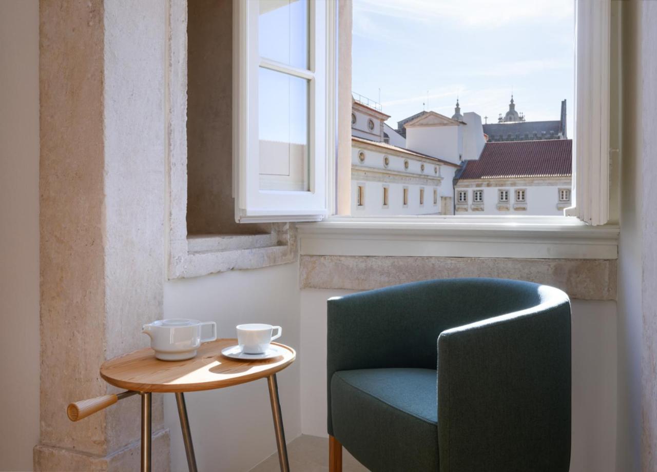 Twin Room Cloister View