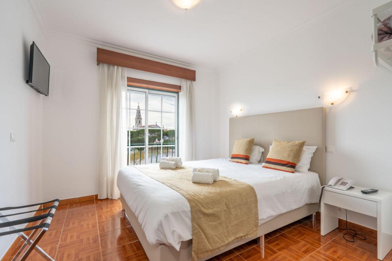 Double Room,1487896987:JPEG
