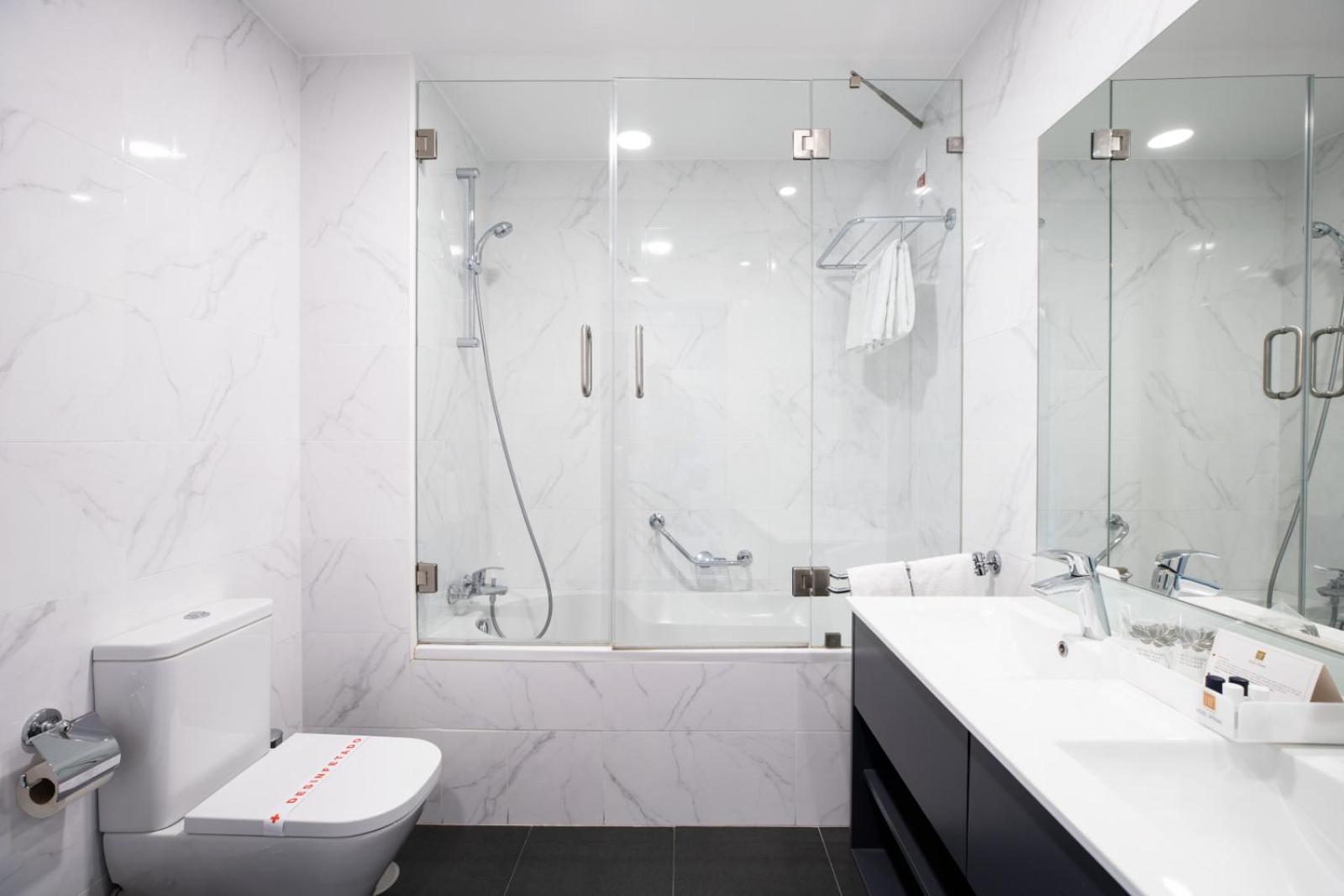 Double or Twin Room Sanctuary View