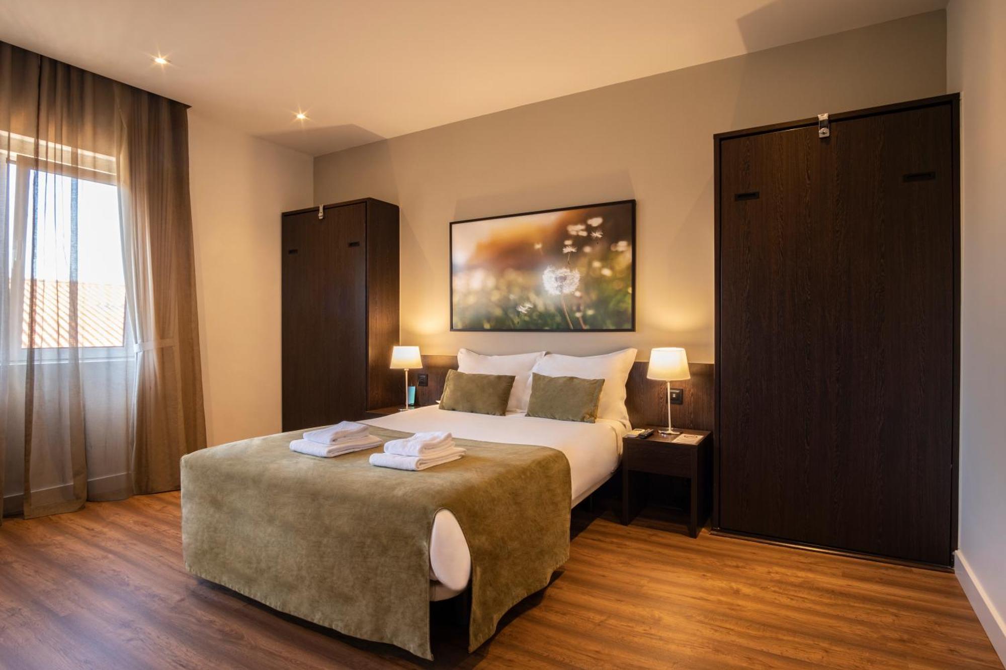 Superior Double Room,1522591375:JPEG