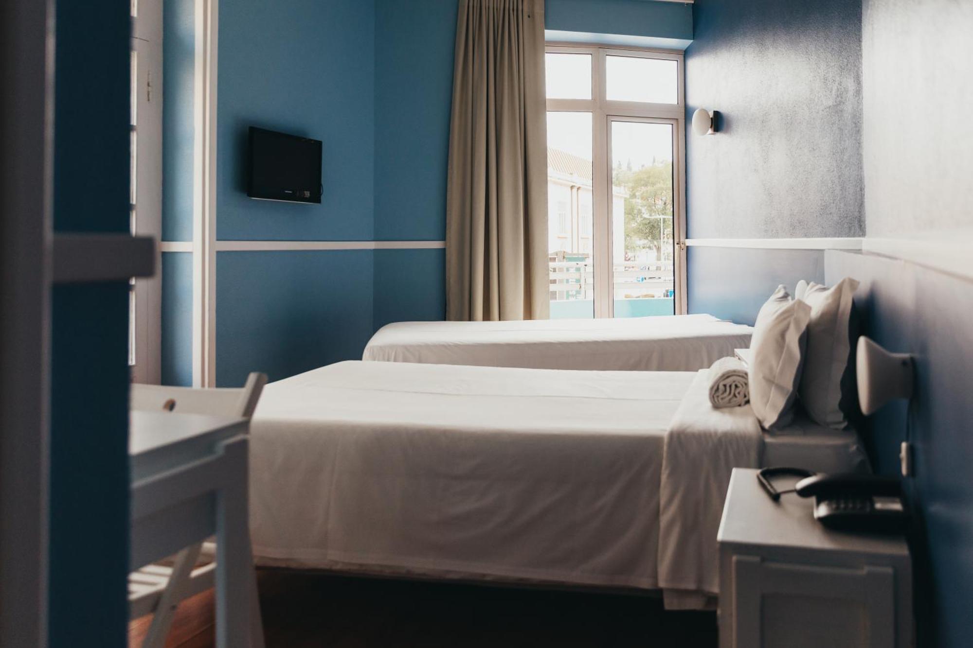 Single Room,1531334266:JPEG