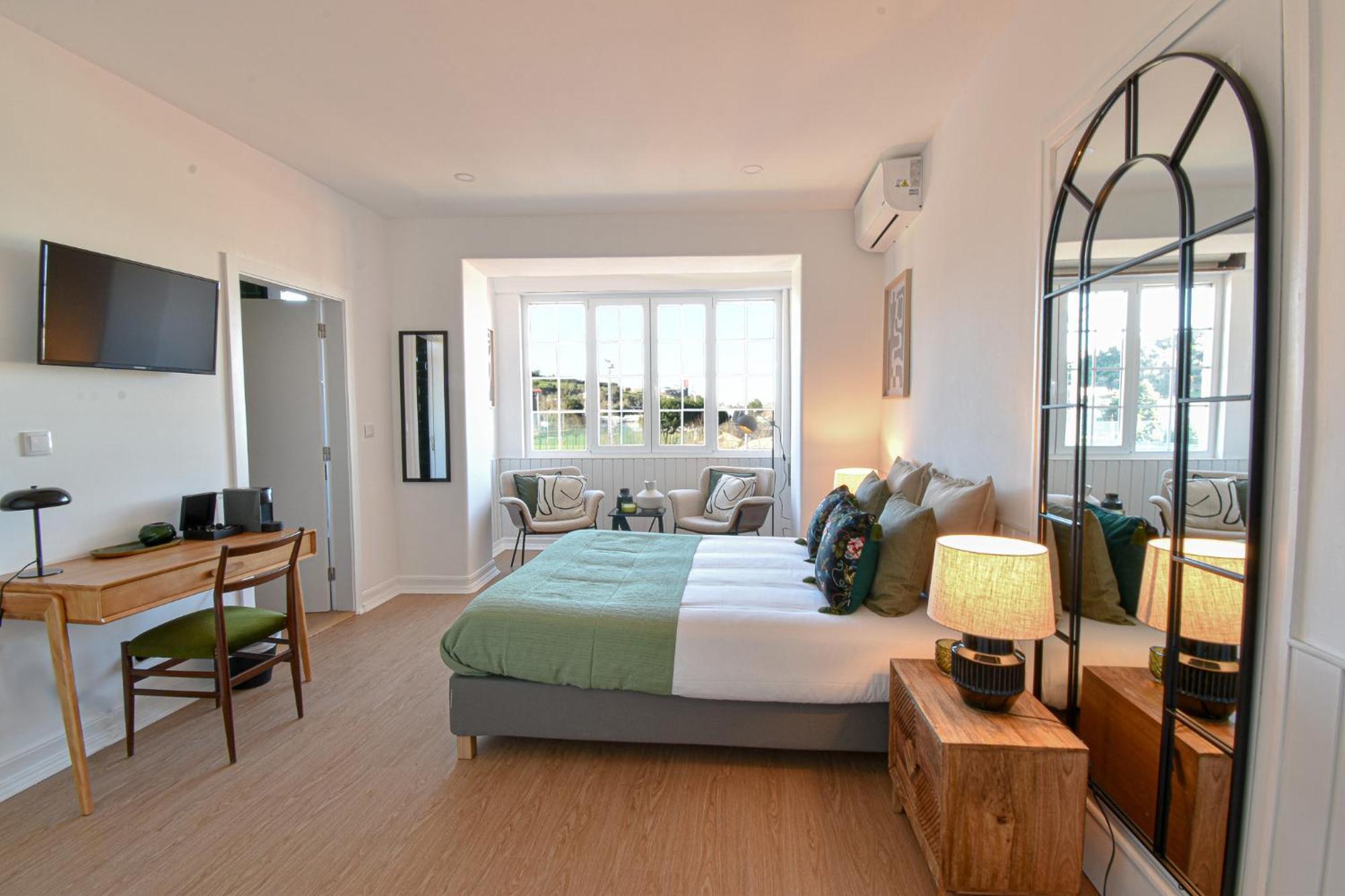 Deluxe Suite