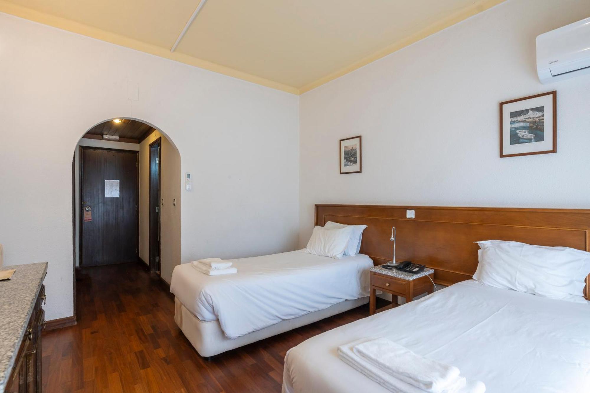 Double or Twin Room,1572641600:JPEG