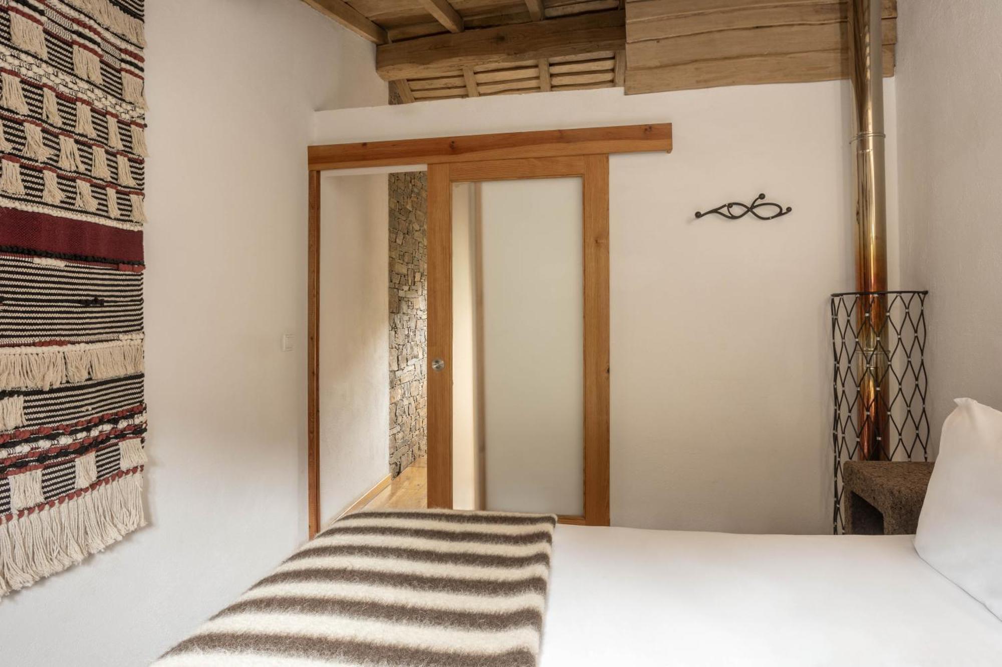 One-bedroom House Window