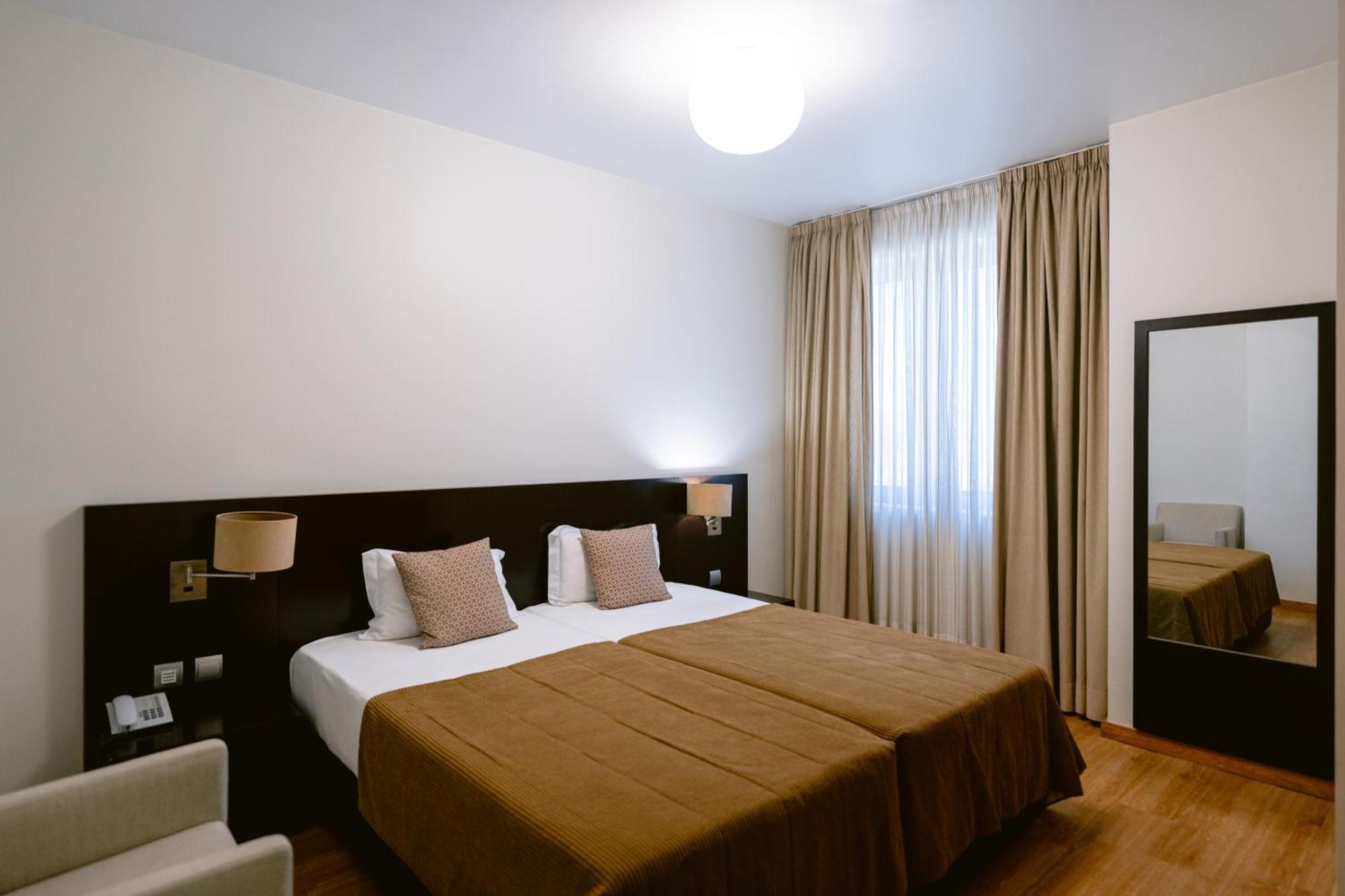 Single Room,1602947687:JPEG