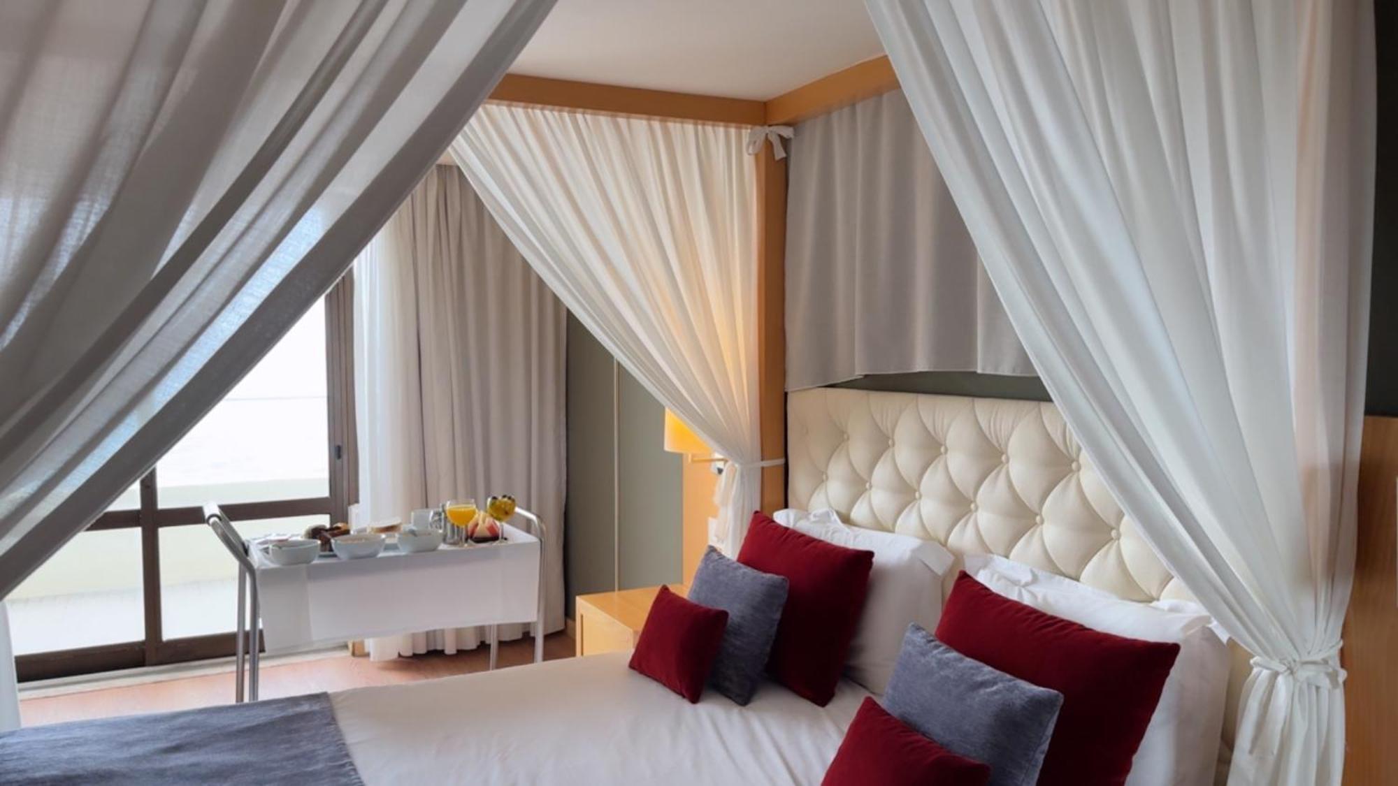 Deluxe Suite Sea View