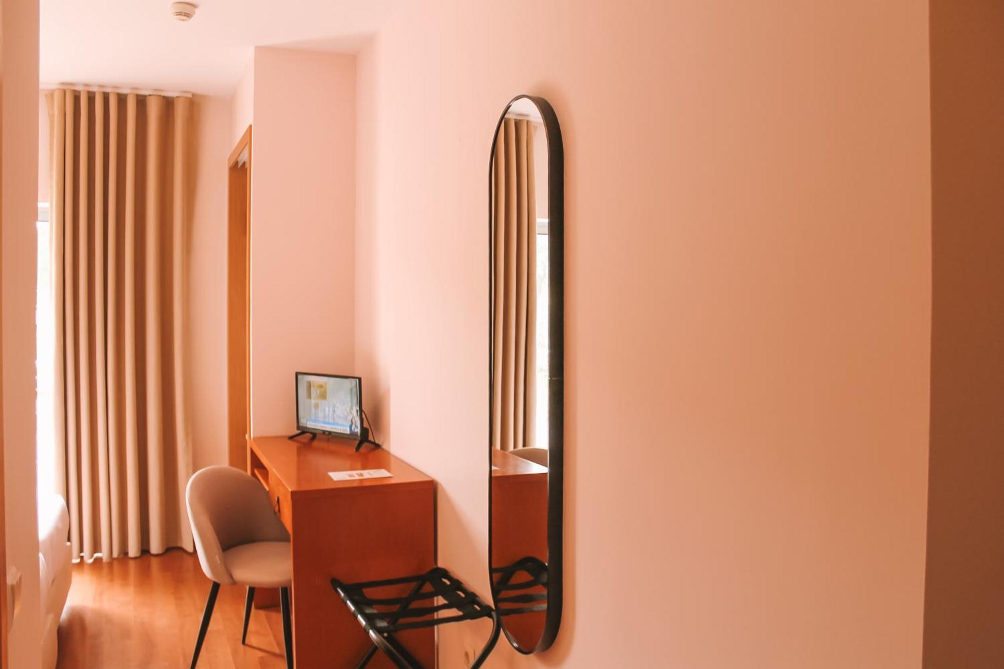 Single Room,1651172636:JPEG