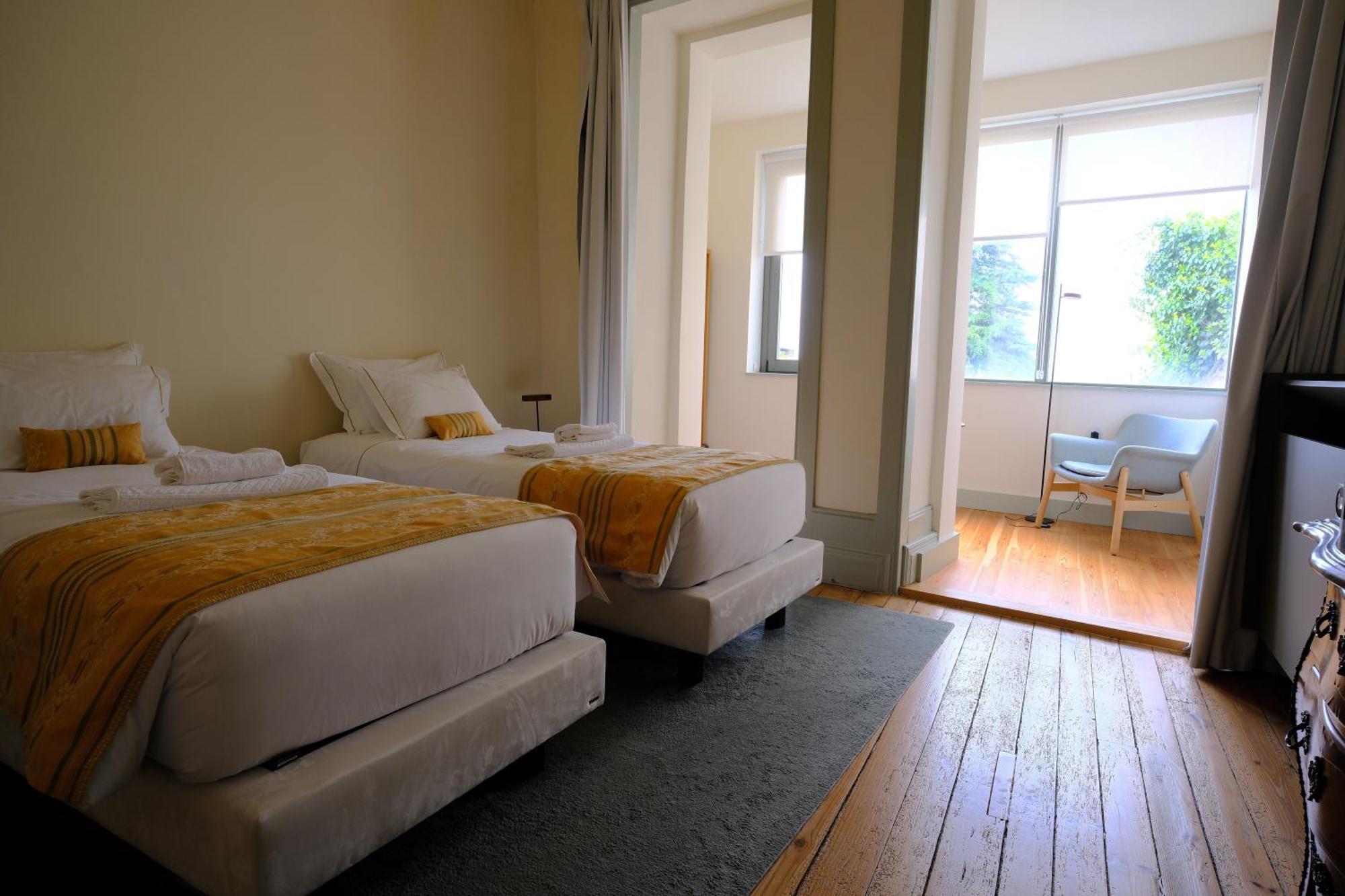 Deluxe Twin Room