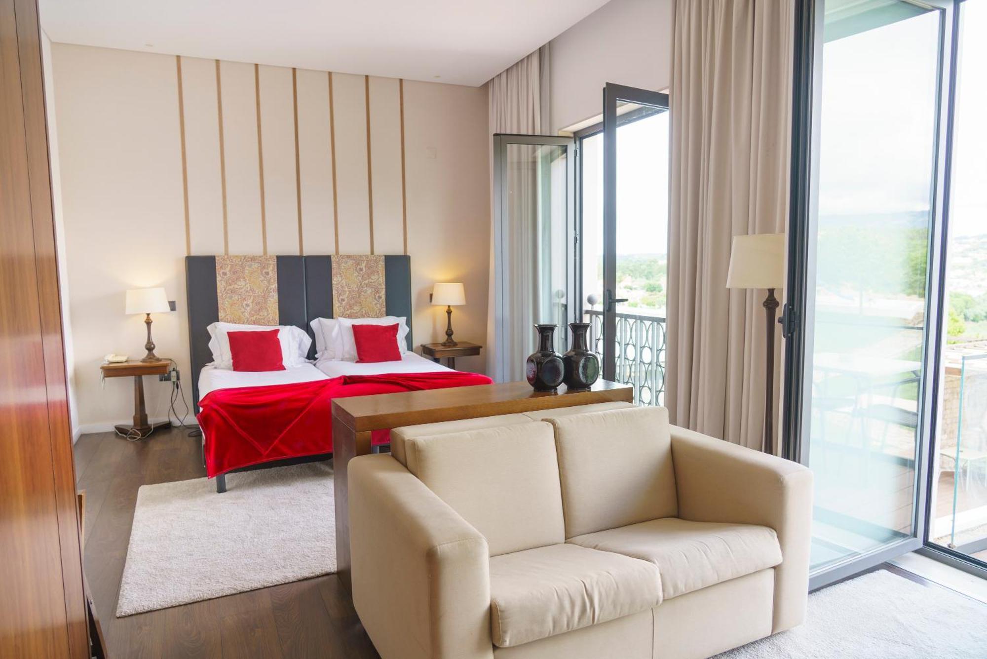 Junior Suite,1695326244:JPEG