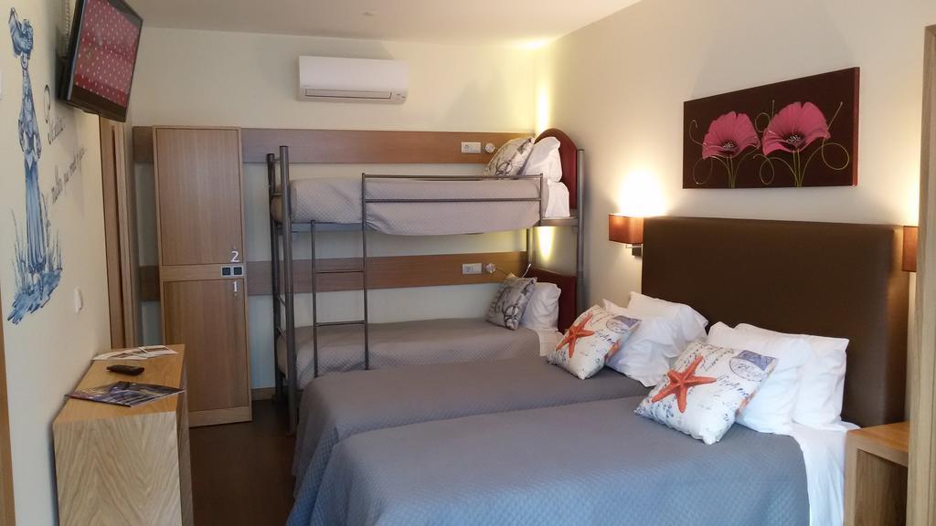 Habitación Familiar con baño privado