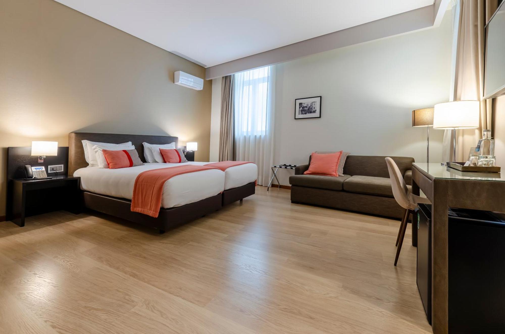 Double or Twin Room Internal View