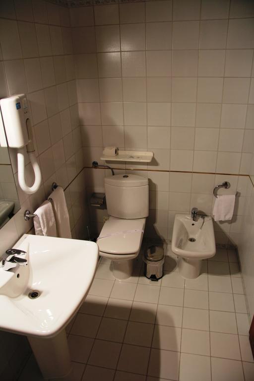 Double or Twin Room Mountain View