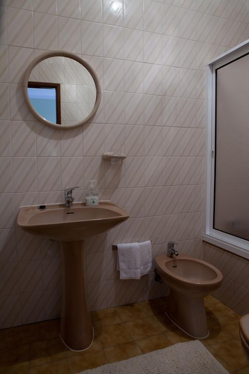 Single Room,1354881140:JPEG
