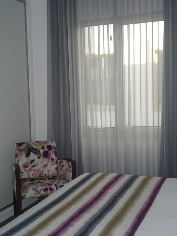 Double or Twin Room Interior View,604984101:JPEG