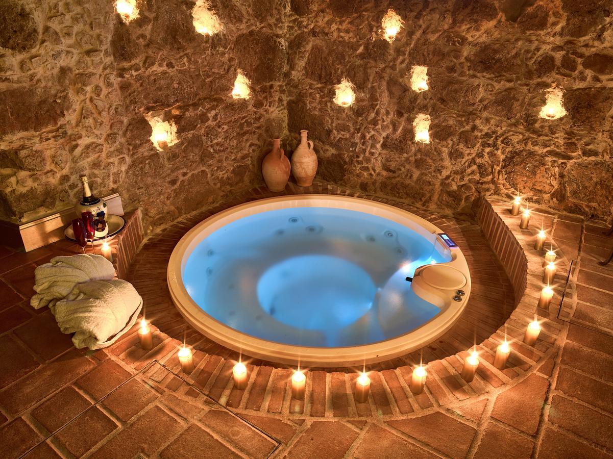 Suite Private Pool,498327840:JPEG