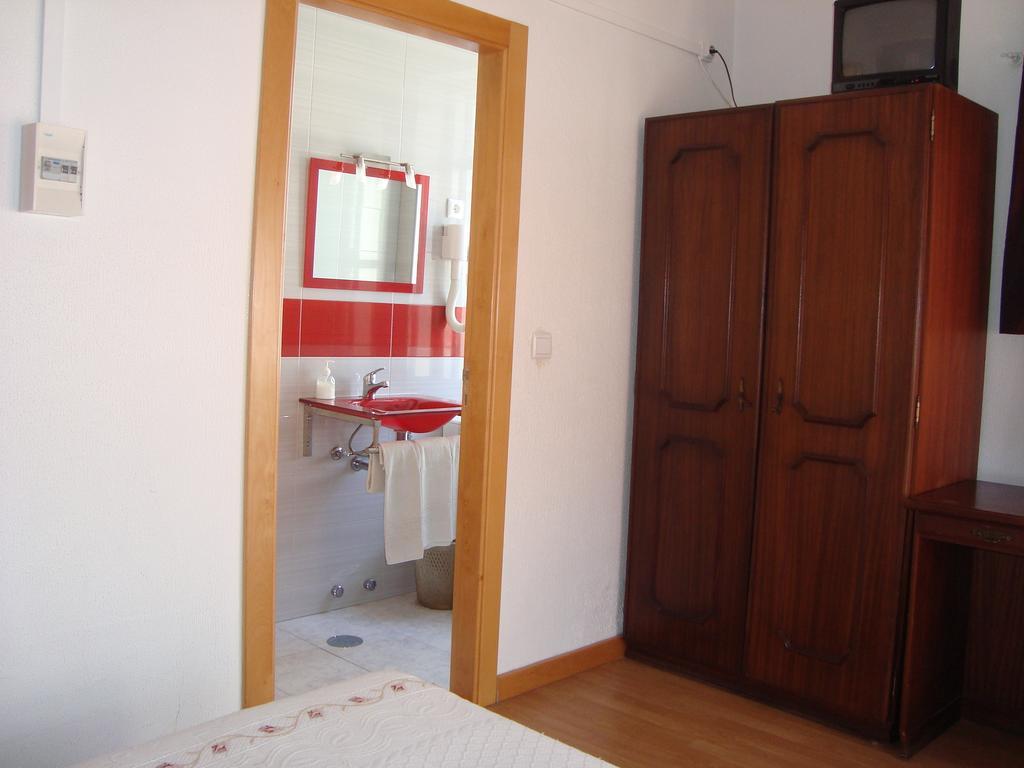 Triple Room,511915689:JPEG