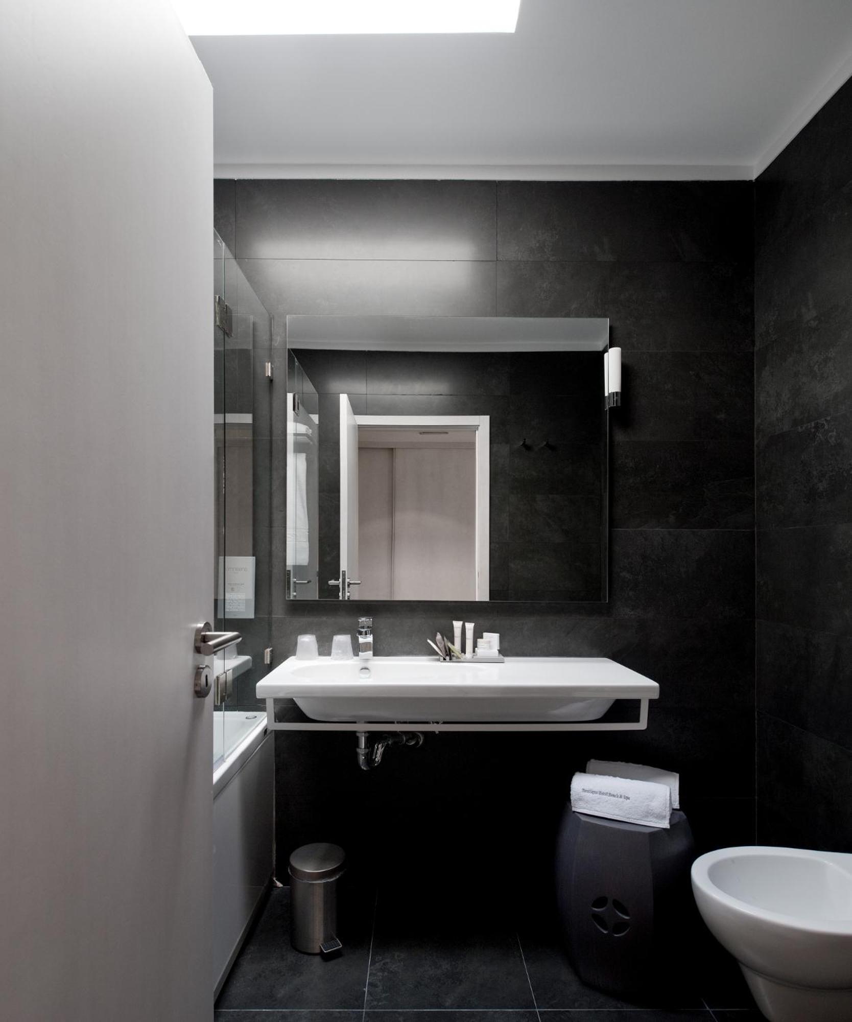 Premium Double or Twin Room Land View,65209186:JPEG