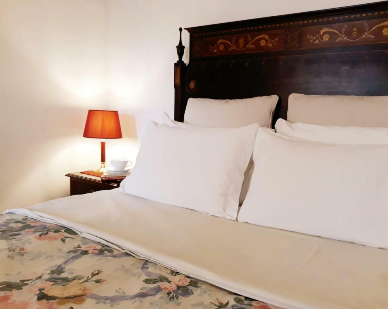 Double Room Mountain View