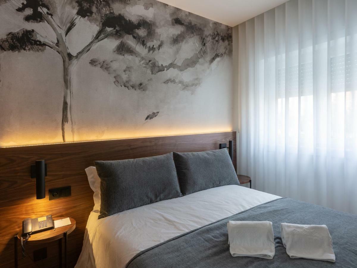 Standard Double Room,789555900:JPEG