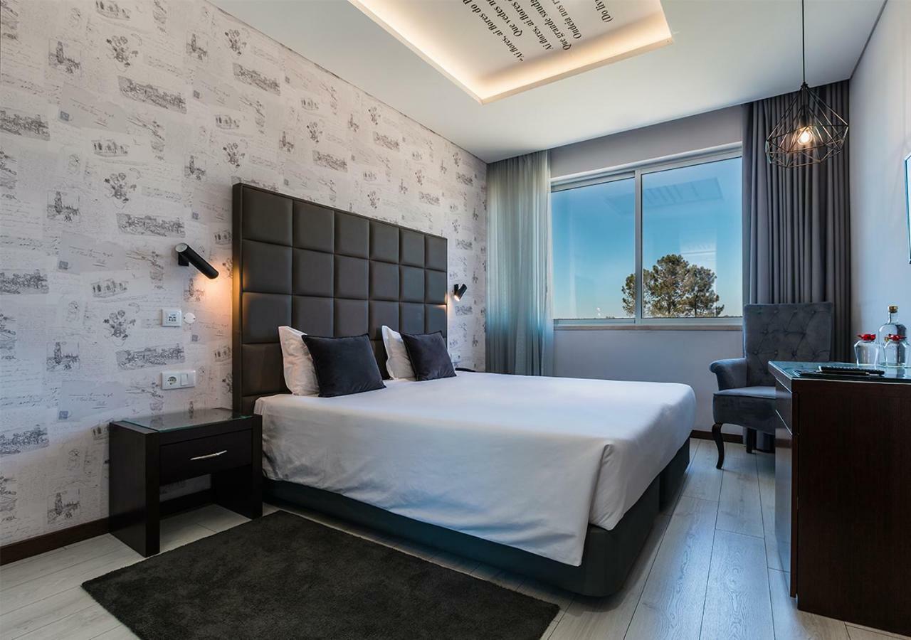 Standard Double or Twin Room,1215970075:JPEG