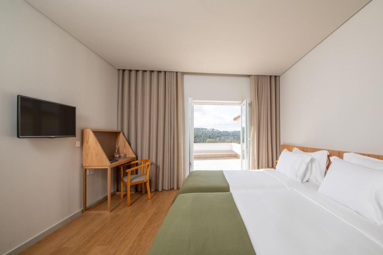 Twin Room,989711638:JPEG