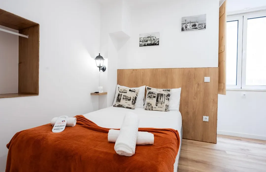 Coimbra City Charm-1