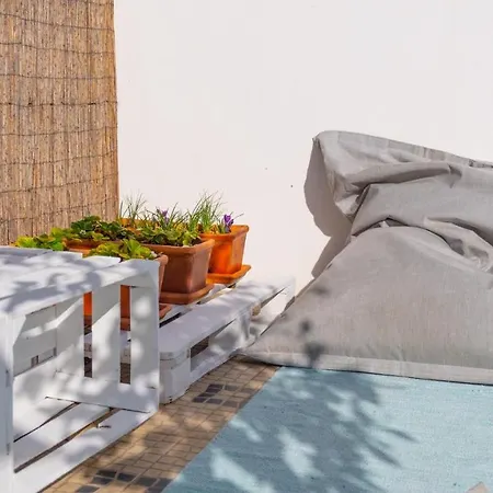 Perfect Shore Guest House-3