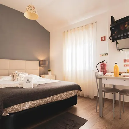 Best Houses 04 - Loft In The Heart Of Peniche-2