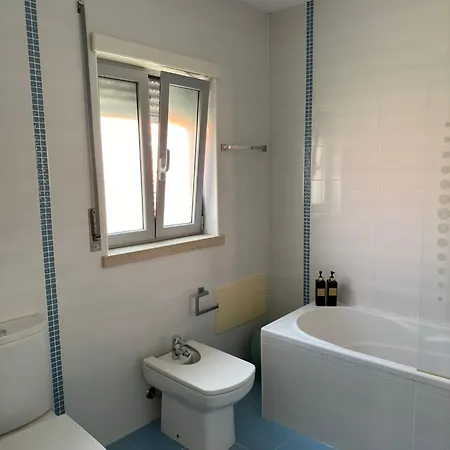 Ocean Breeze Guesthouse-3