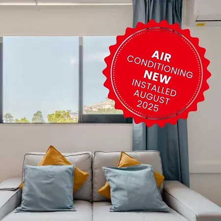 Stylish And Elegant Studio - Best View And Location In Coimbra Downton-2