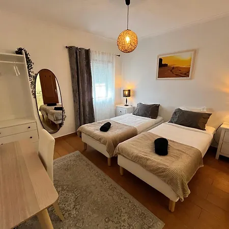 Peniche Surf Lodge 2-2