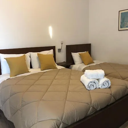 Guest House Infante Dom Henrique-3