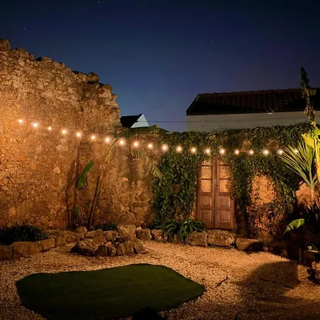 Villa Familiar Com Piscina E Jacuzzi A 30 Min De Lisboa-2