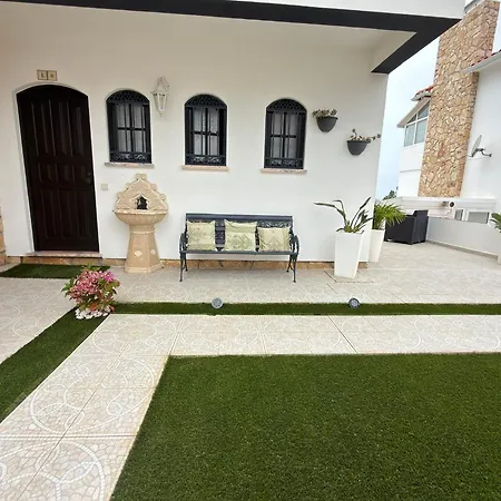 Lucas Residence-2