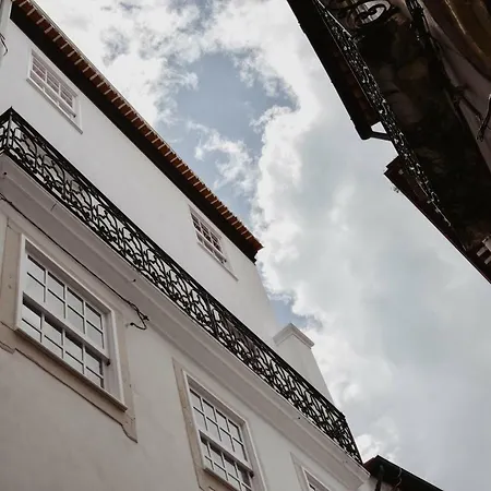 T1 Central E Calmo, Moderno E Acolhedor Em Coimbra - Self Check In-2